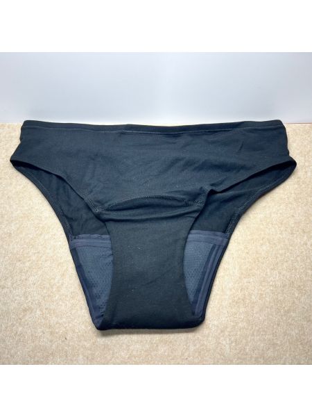 Libresse Essentials Brazylijskie ciężkie majtki menstruacyjne M