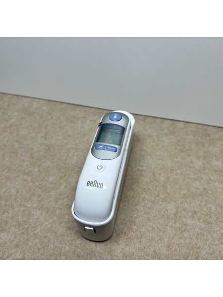 Termometr Douszny BRAUN IRT6520WE THERMOSCAN 7 +21 kapturków